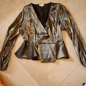 Going out top. So fun and flatering!